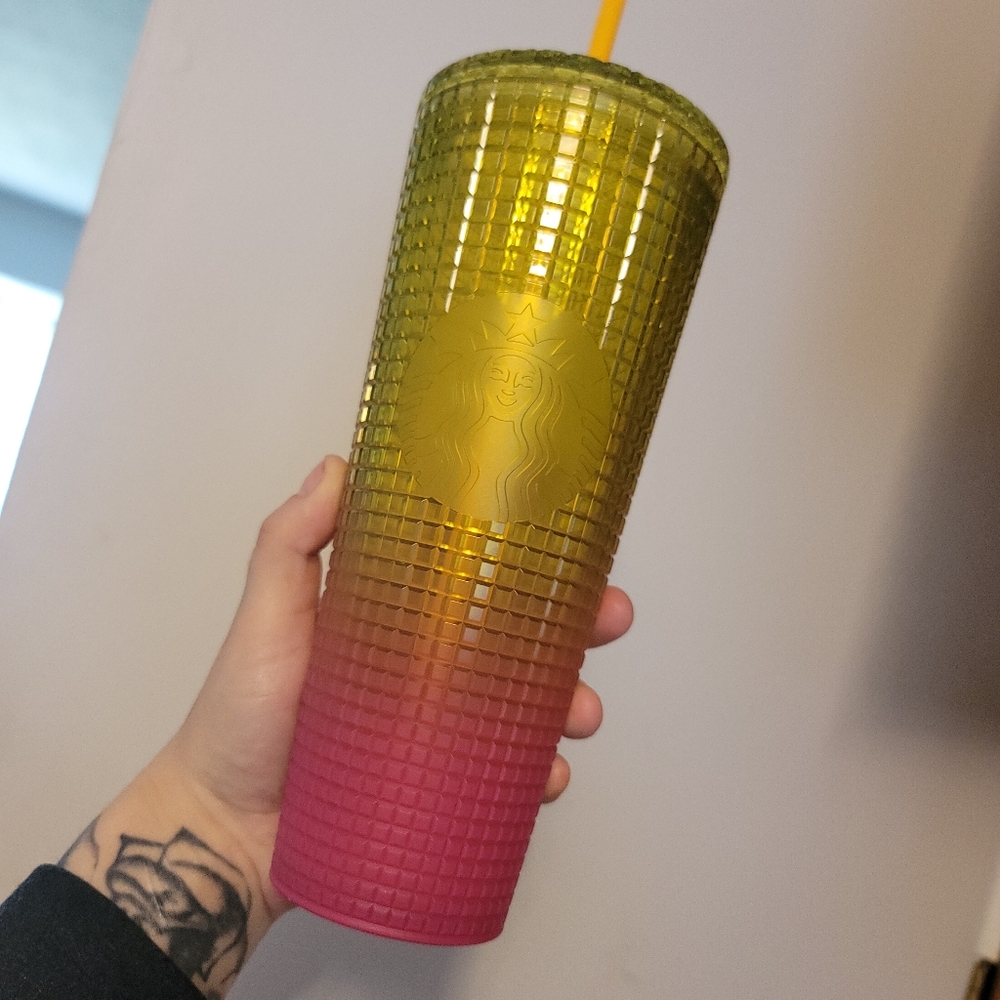 NEW 2022 OMBRE STARBUCKS TUMBLER